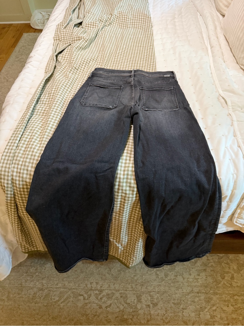 MOTHER Wide Leg High Rise Jean - Picture 6 of 7